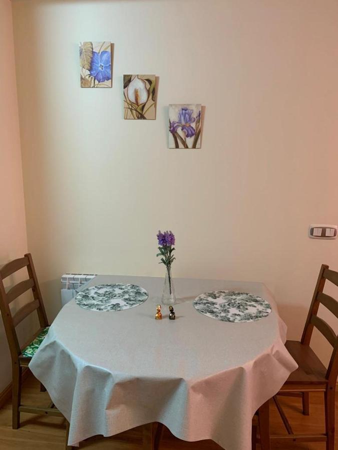 Apartamento Mota-2 Huca-Los Prados; Parking Y Wifi Gratis 오비에도 외부 사진